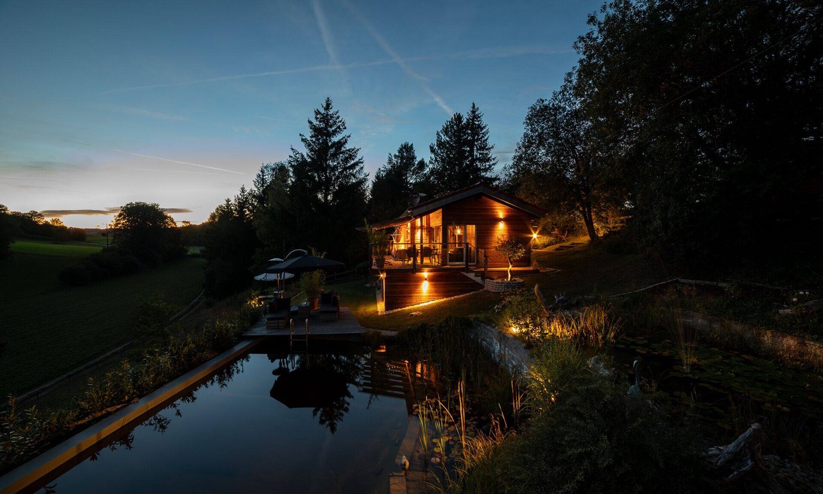 Heroldstatt House | Vacation home in the Schwabische Alb with swimming pond and sundeck.