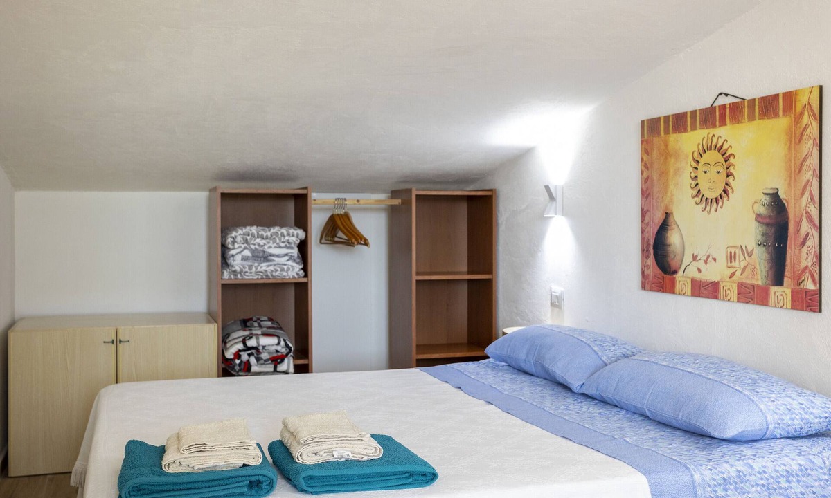 Sciacca House | Vacation Home "La Mansarda Sul Verde" with 2 Private Terraces & Wi-Fi