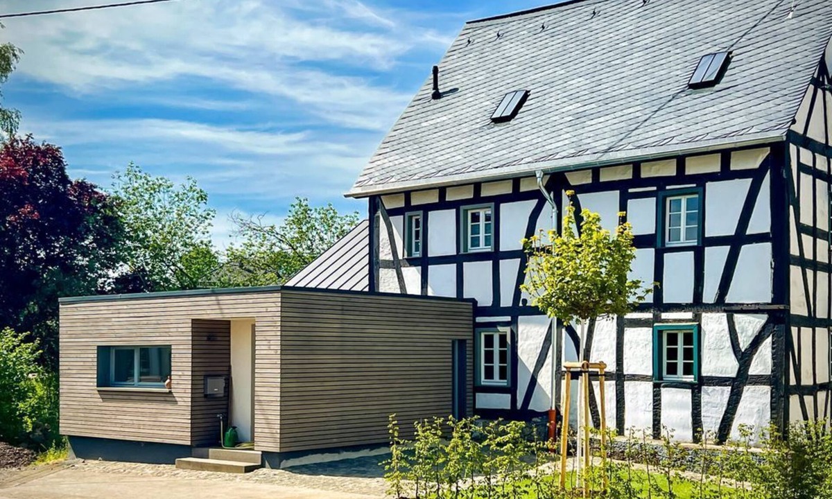 Utzerath House | Vacation home Landleben auf Zeit - 4-bed vacation home shower/WC