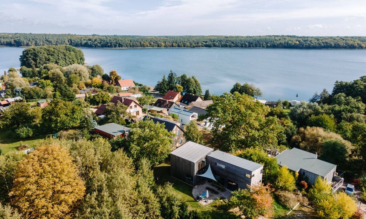 Muritz House | Vacation home Übersee with water view