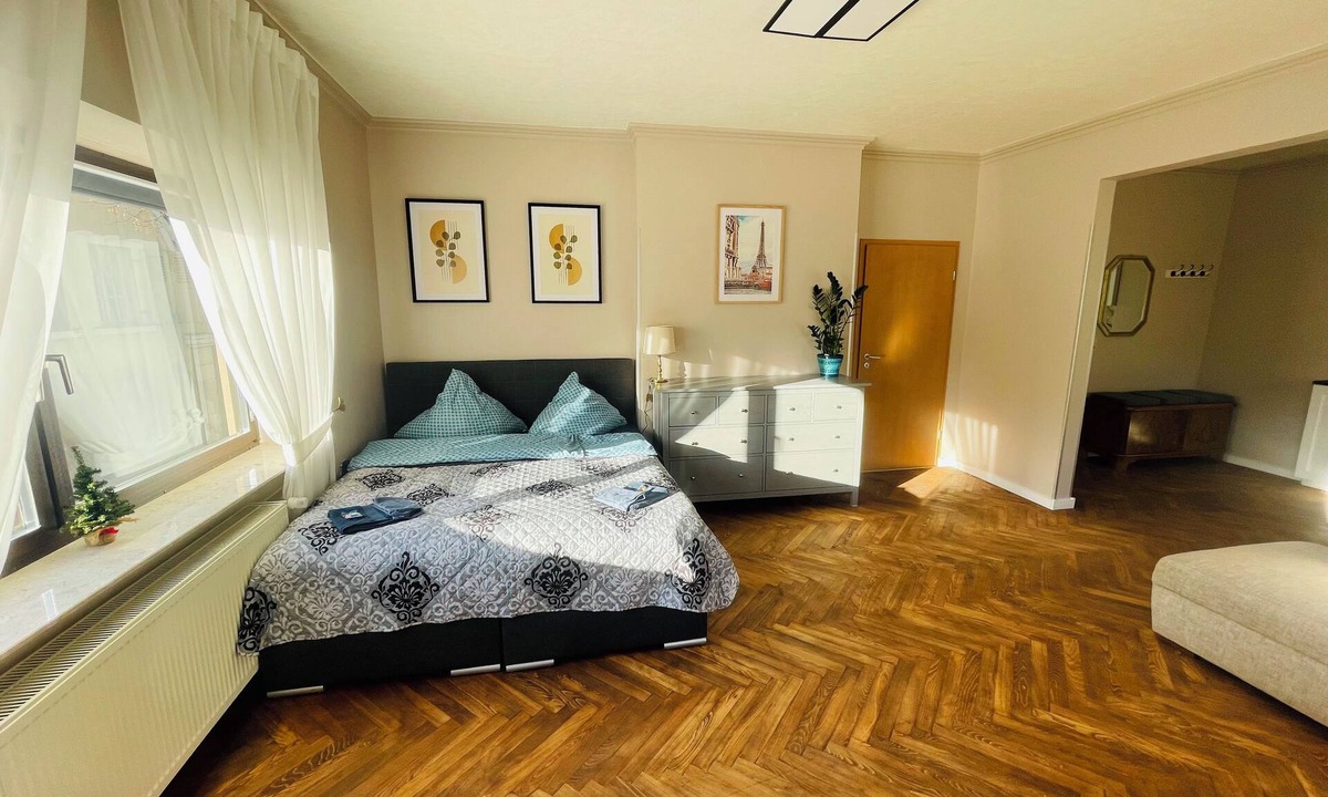 Idar-Oberstein House | Vacation home with 12 single beds in the center