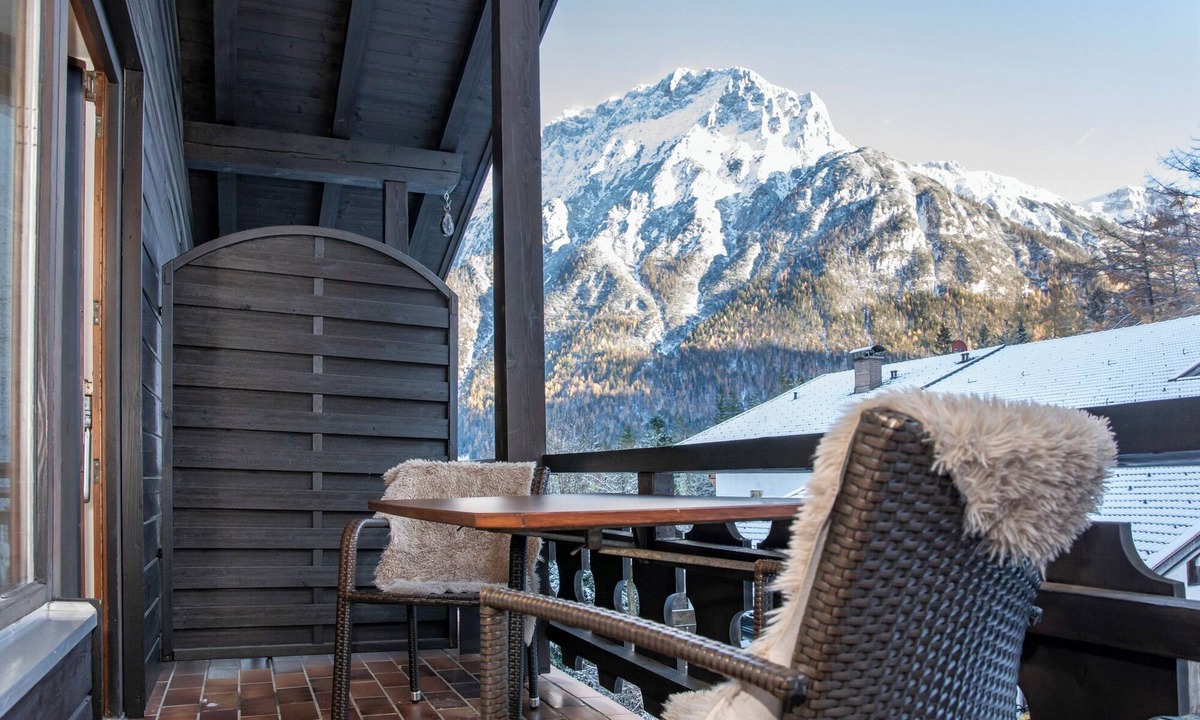 Stephanskirchen House | Vacation home Zauberberg - Magic of the Alps - by Loewenherz