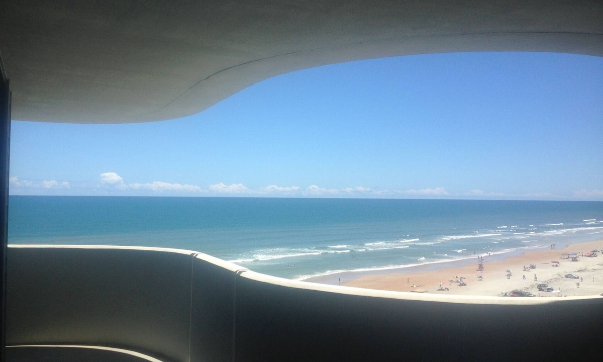Daytona Beach Condo | Vacation in Paradise - Modern, Luxurious Oceanfront Condo on Daytona Beach