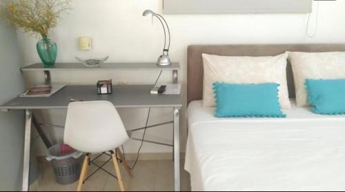 Patras Hostel | Vacations in Patra Studios