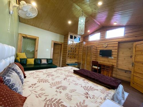 Patnitop Bed & Breakfast | Vacay Datcha 1 double room