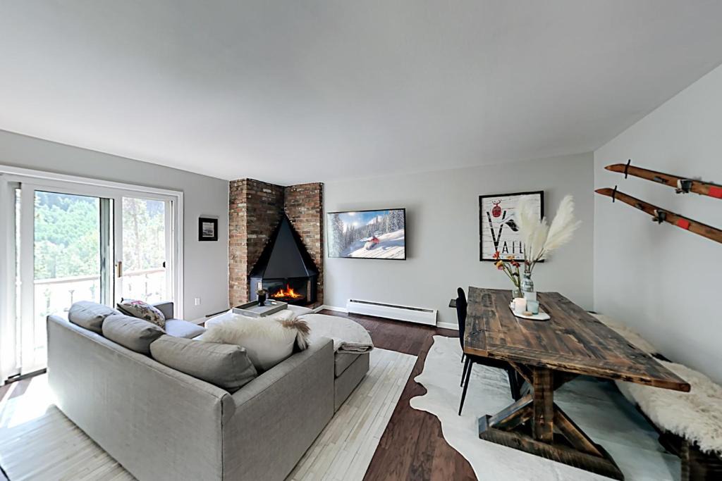 Vail Apartment | Vail East Unit 7