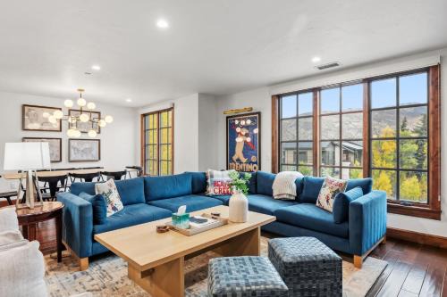 Avon House | Vail Valley Retreat Shared Pool Hot Tub & Sauna