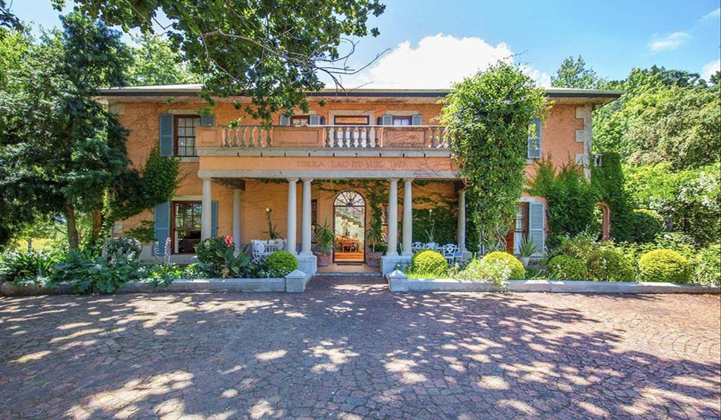 Rheenendal House | Vala House Vegan Guesthouse