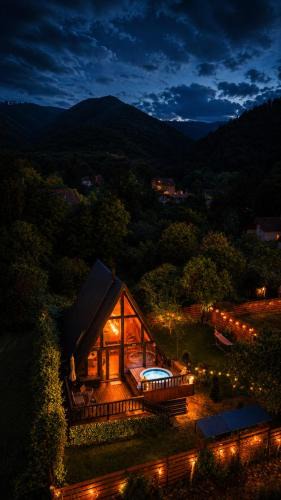 Cisnadie Ski Chalet | Valdo Cabin