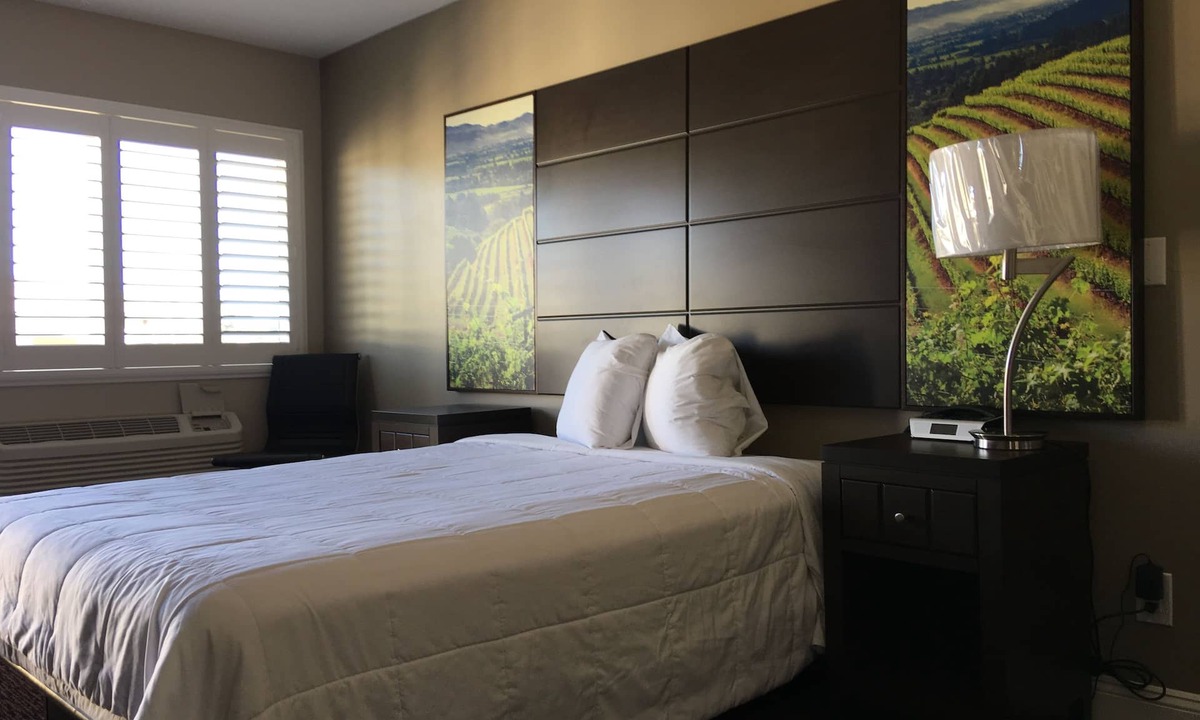 Vallejo Hotel | Vallejo Inn