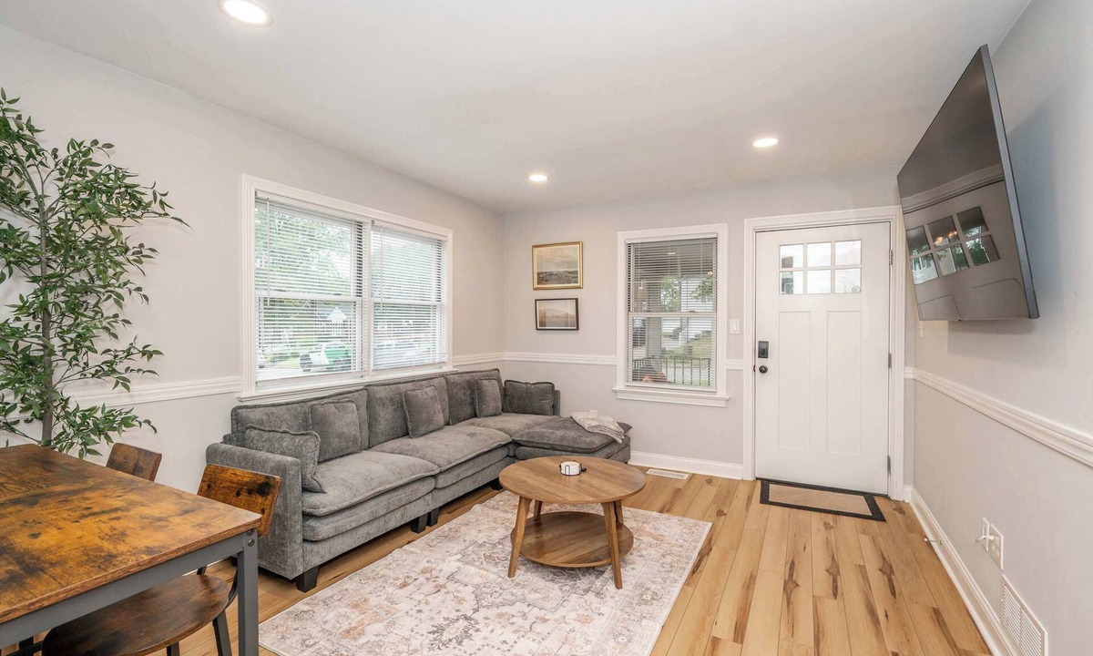 Dent House | Valley Ridge Retreat - For 8