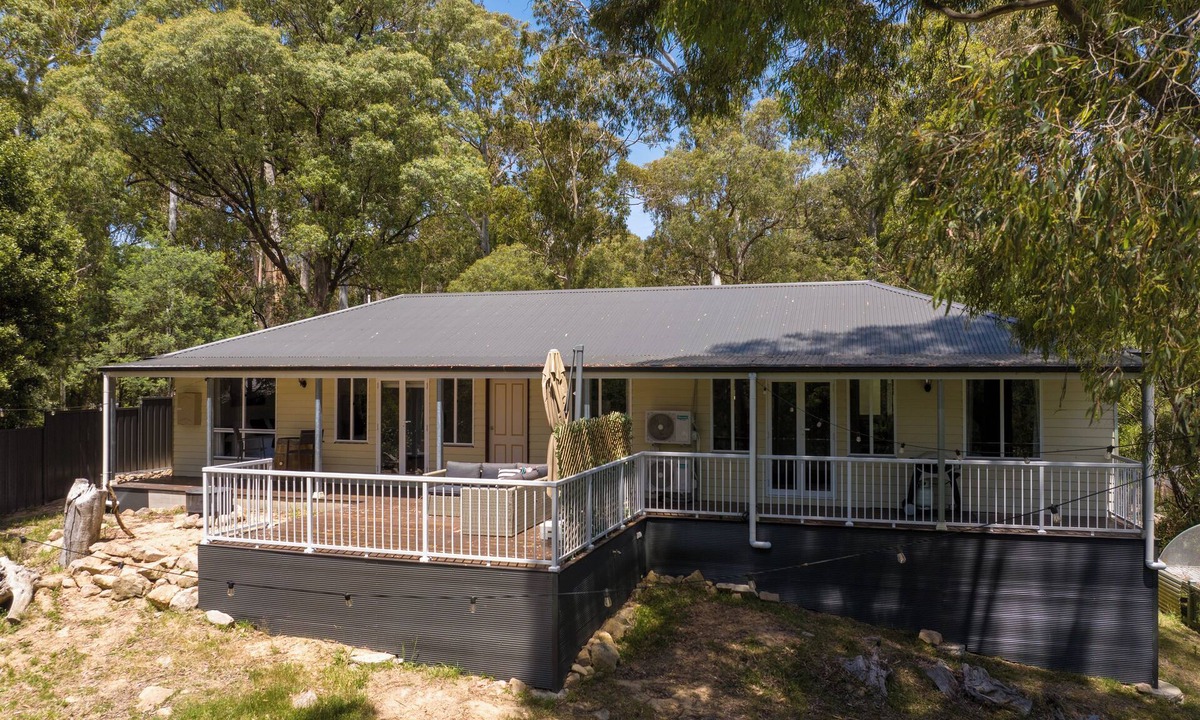 Sawmill Settlement House | Valley View Retreat: 4 BR, 2.5 BA House in Sawmill Settlement, Sleeps 10