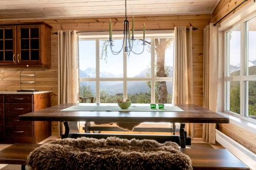 Møre og Romsdal House | Valley View