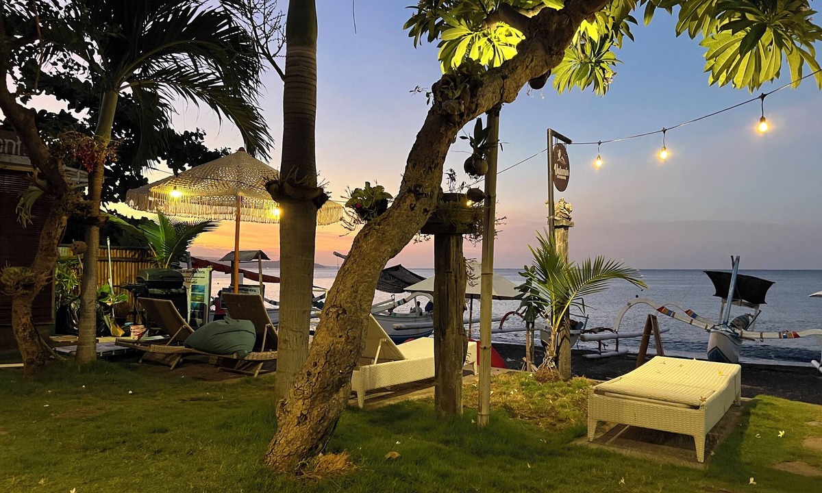 Purwakerti House | Valomia Beachfront