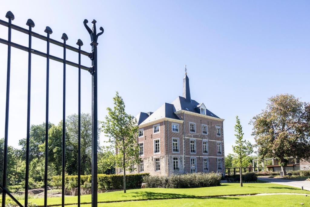 Eijsden Hotel | Van Oys Maastricht Retreat, a Leading Hotel of the World