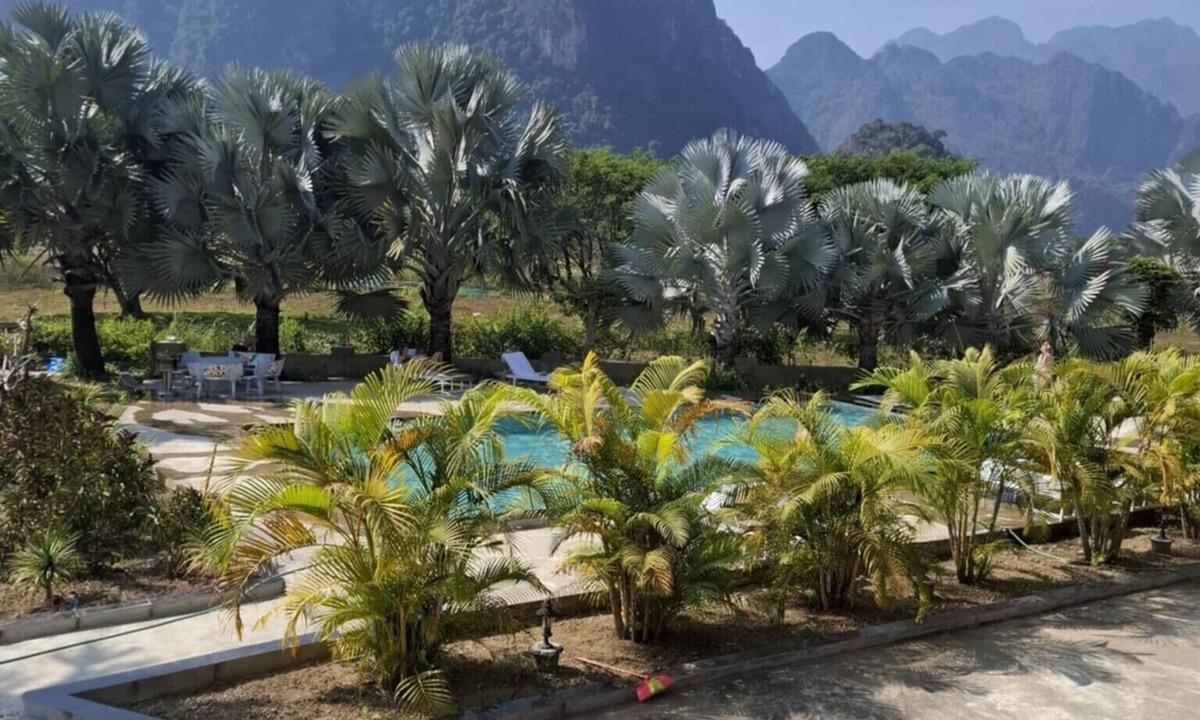 Vang Vieng Hotel | VangVieng Elegance Boutique Resort