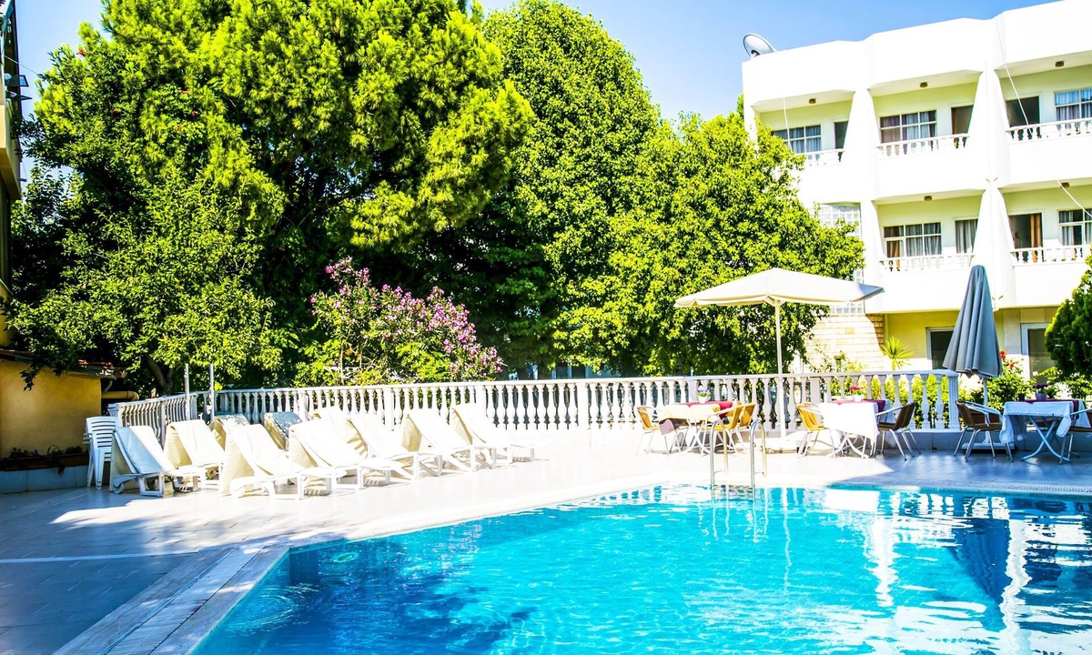 Icmeler Hotel | varol hotel içmeler