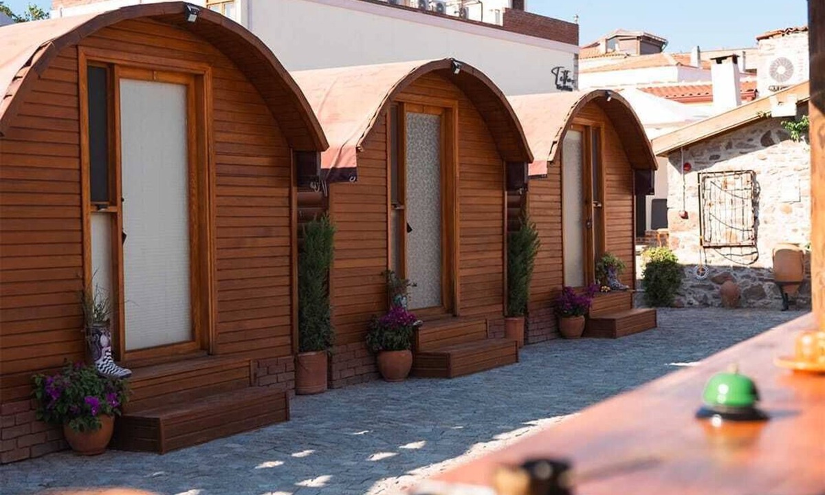 Ayvalik House | Vasvija Pansiyon