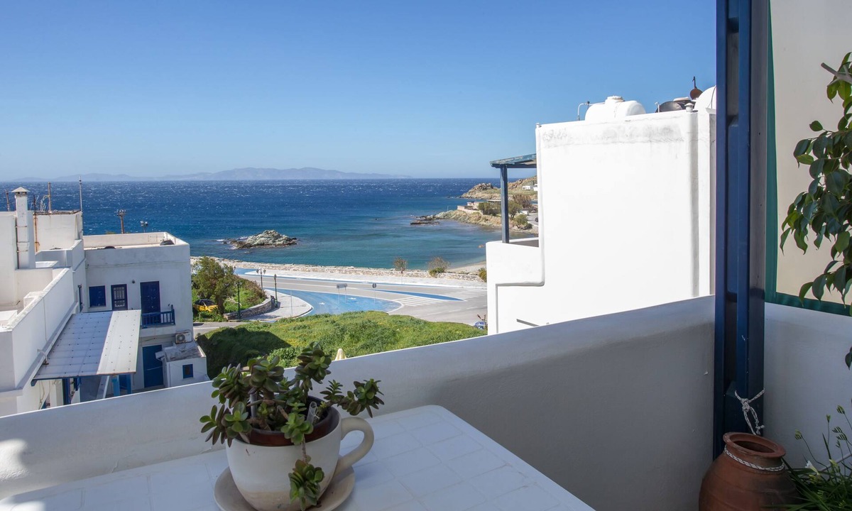 Tinos Town House | Vathy Kladaki Cosy Maisonette