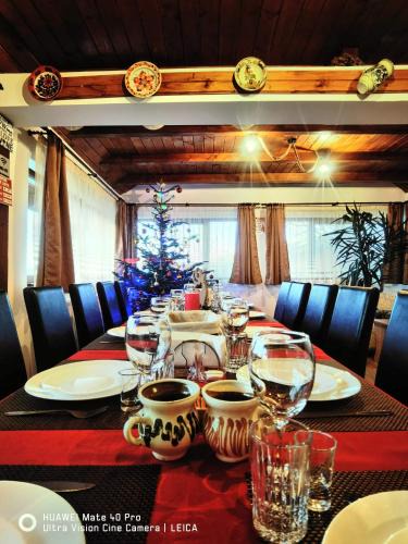 Mirsid Cabin | Vatra Strabunilor