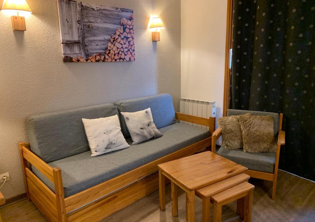 Vaujany Apartment | VAUJANYLOCATIONS - Cochette II Apt 12