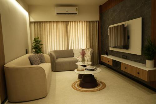 Nashik House | Vayavia-The Frame - Premium Stay, Perfectly Framed