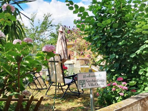 San Colombano Certenoli Apartment | Vecchio Borgo Villa Oneto