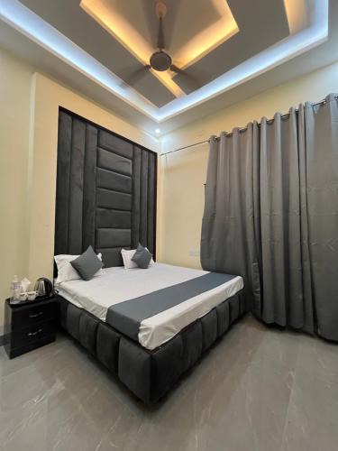 Ayodhya Hotel | Vedas Villa Ayodhya