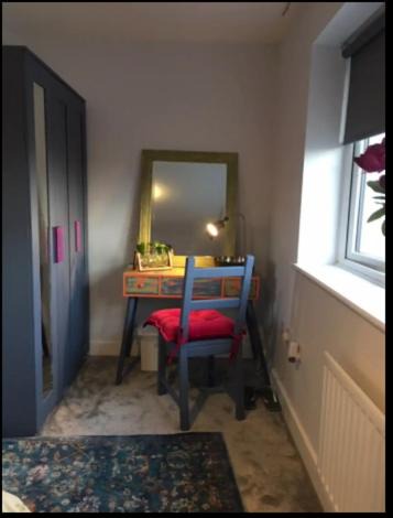 Crawley House | Veen Home near Gatwick