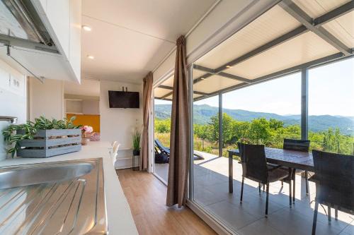 Grabri House | Vela Stina Mobile home