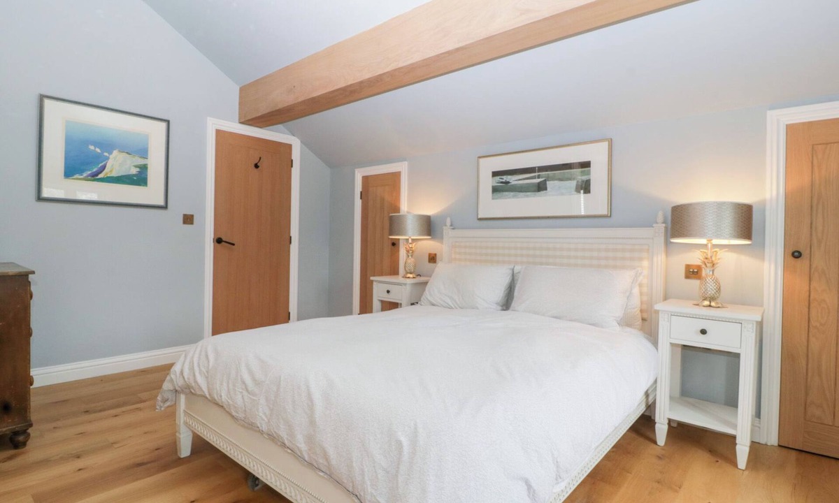 Redbrook Cottage | Velindra Farm Cottage