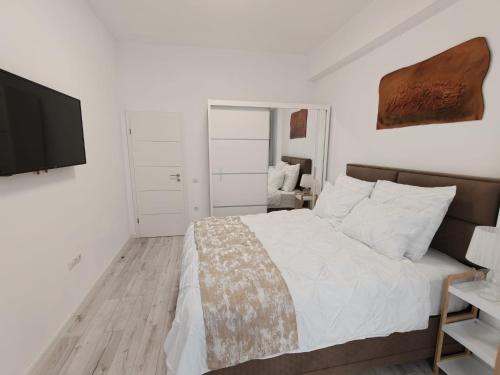 Selimbar Apartment | Velvet 21