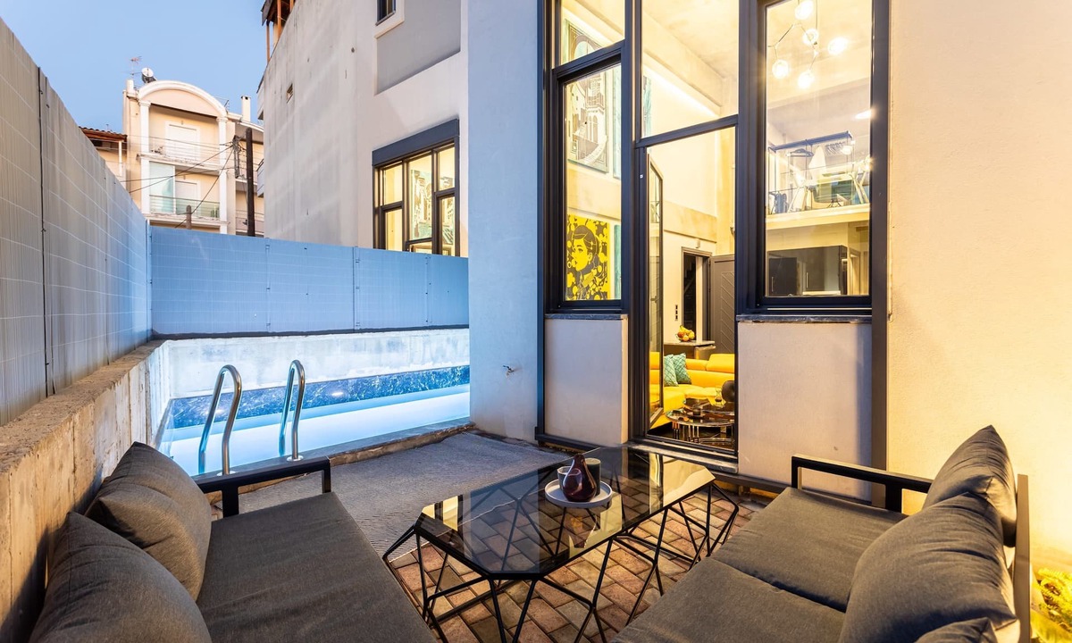 Anatolikos Sinikismos Apartment | Ventiri Lofts - Kalamata Luxury Penthouses