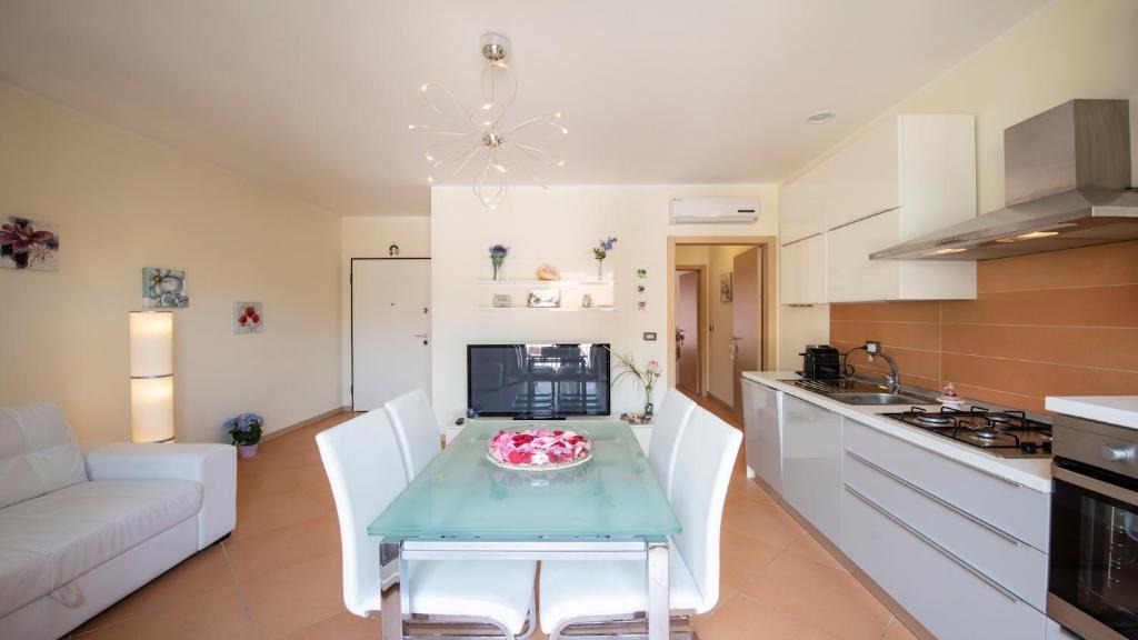 San Bartolomeo al Mare Apartment | Vento di Greco