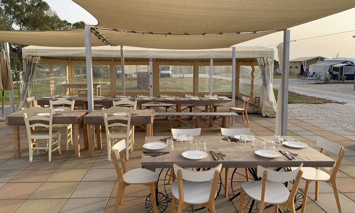 Piombino RV Rental | Vento Etrusco - Camping