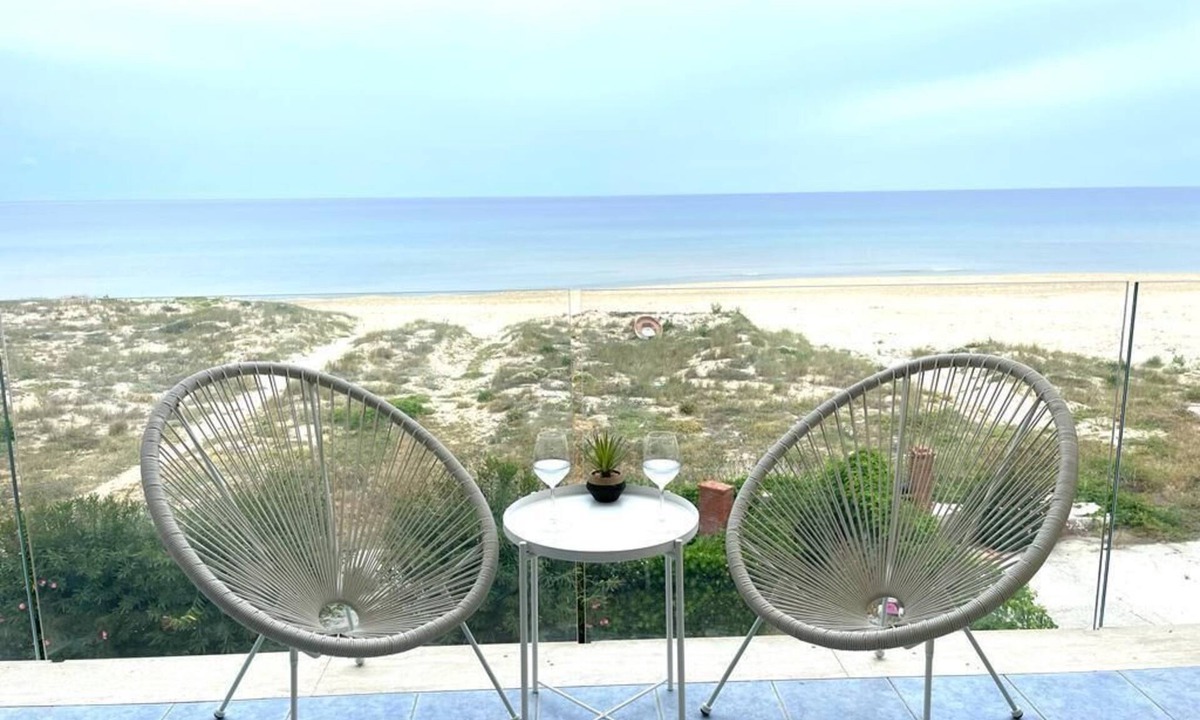 Alcamo Marina Apartment | Very bright beachfront apartment