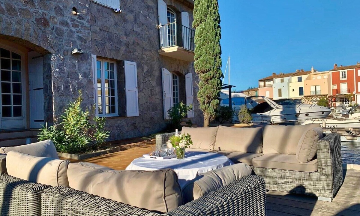 Port Grimaud Villa | Very large 260m2 house in Port Grimaud with 14m mooring