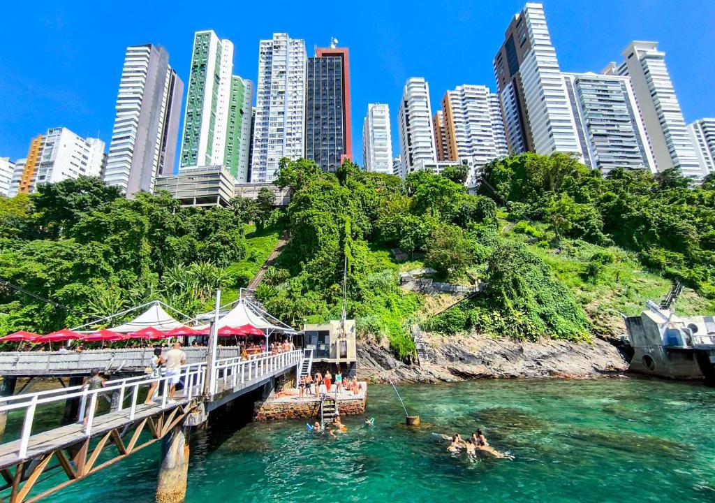 Vitoria Apartment | Victoria Marina sua praia no coração de Salvador