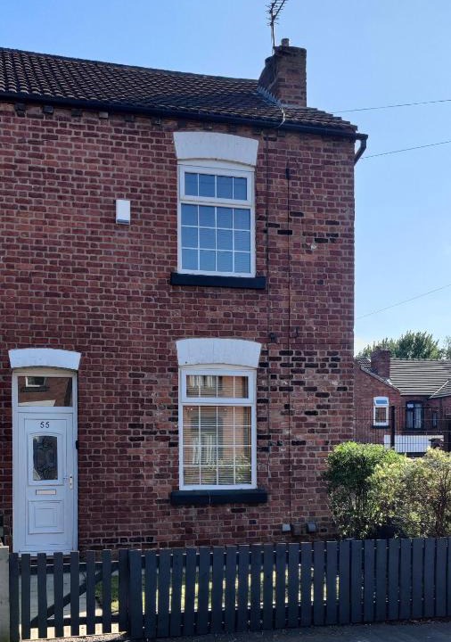 Newton-le-Willows House | Victorian Semi Detached House behind the High Street