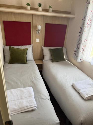 North Weald Resort | Victory