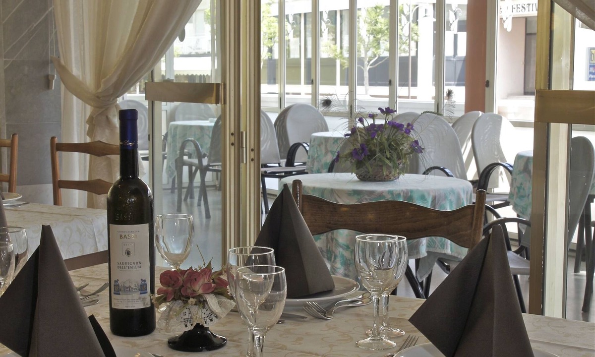 Villamarina Hotel | Victory Hotel
