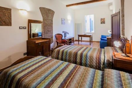 Historic Center Apartment | Vie d'acqua Aposa - City Center- BO