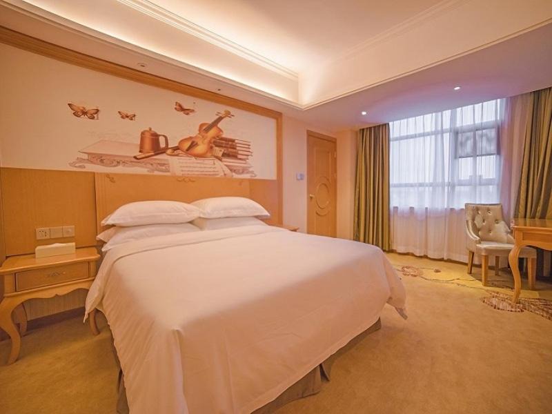 Yunfu Hotel | Vienna 3 Best Hotel Luoding Chuangyue Building