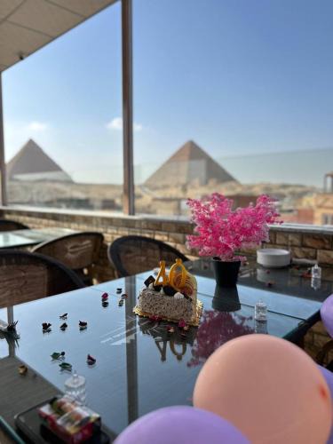 New Cairo Apartment | View Pyramids Inn