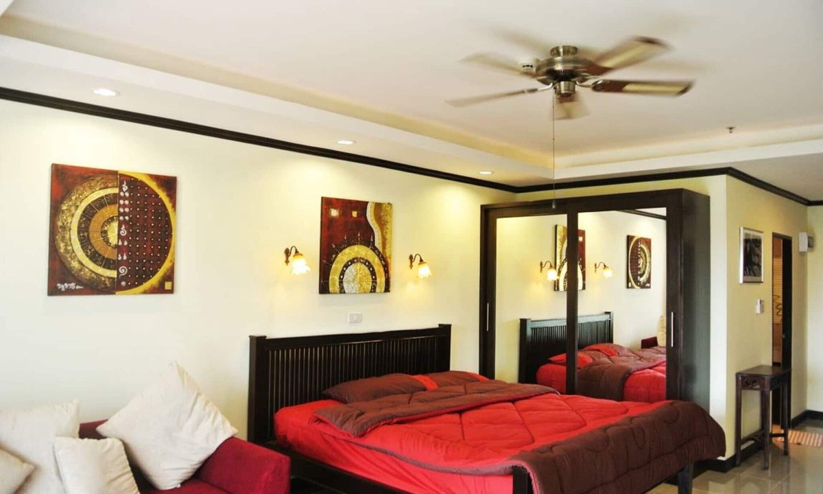Jomtien Apartment | View Talay 5 Studio Sleeps 2 - Close to Beach