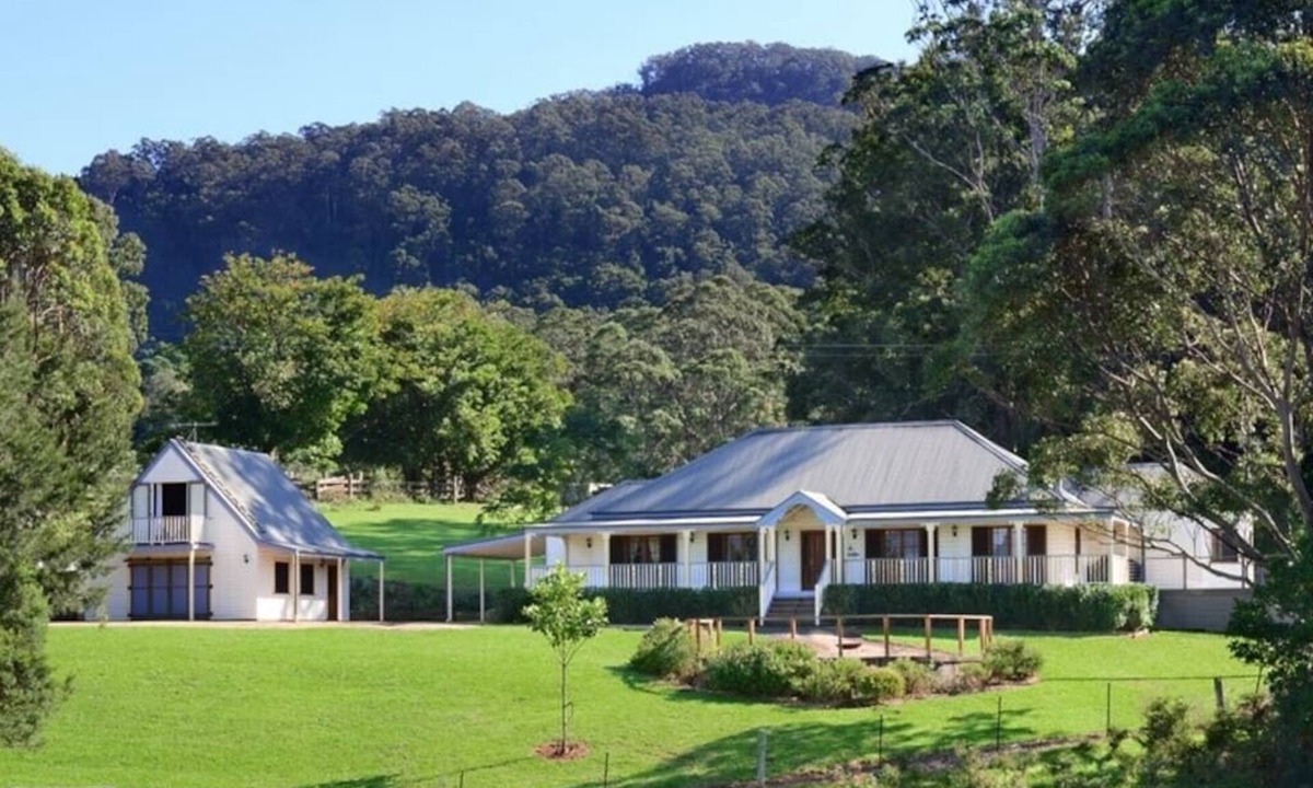 Upper Kangaroo River House | Views, Pool, Spa, Luxury Comforts