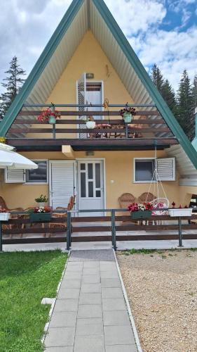 Zabljak House | Vikendica Pine
