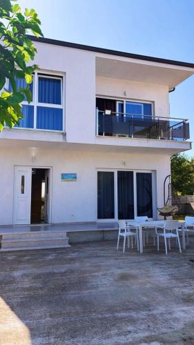 Velipoje House | Vila 007
