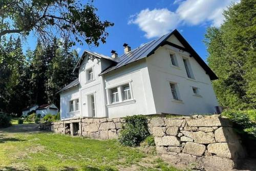 Nejdek Villa | Vila 100klasa