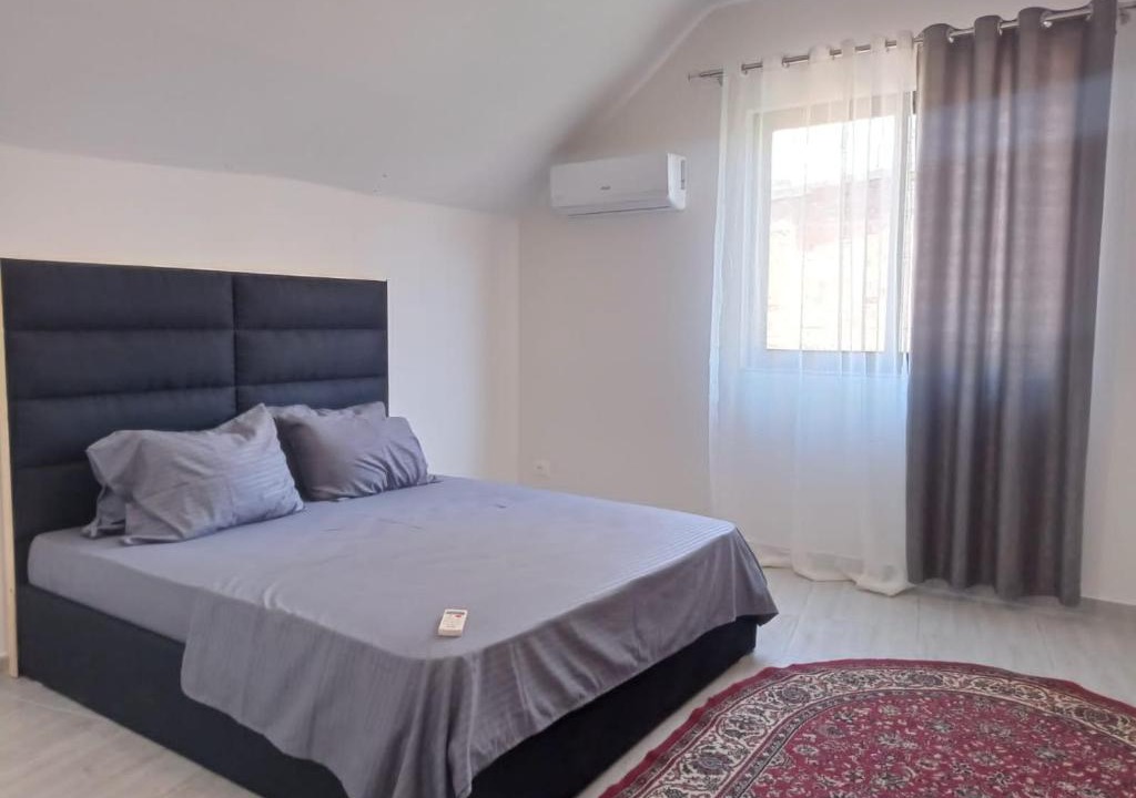 Tirana Apartment | Vila